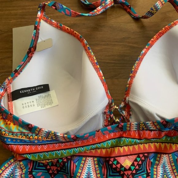 Kenneth Cole V-neck Arabesque Push Up One Piece Swimsuit - Picture 6 of 8